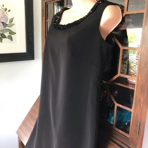 Shift Dress set - Picture 2 of 12